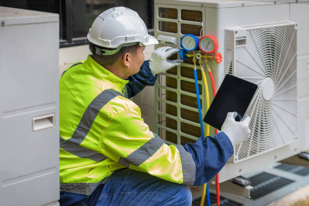Professional Ac Installation technician working in Plymouth, WI